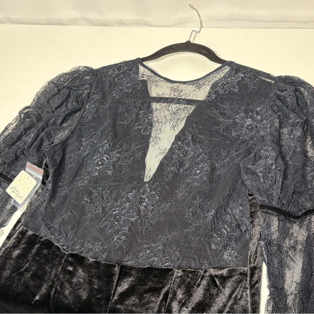 Free People midnight hour Black Velvet with Lace mini dress NWT - Picture 10 of 10